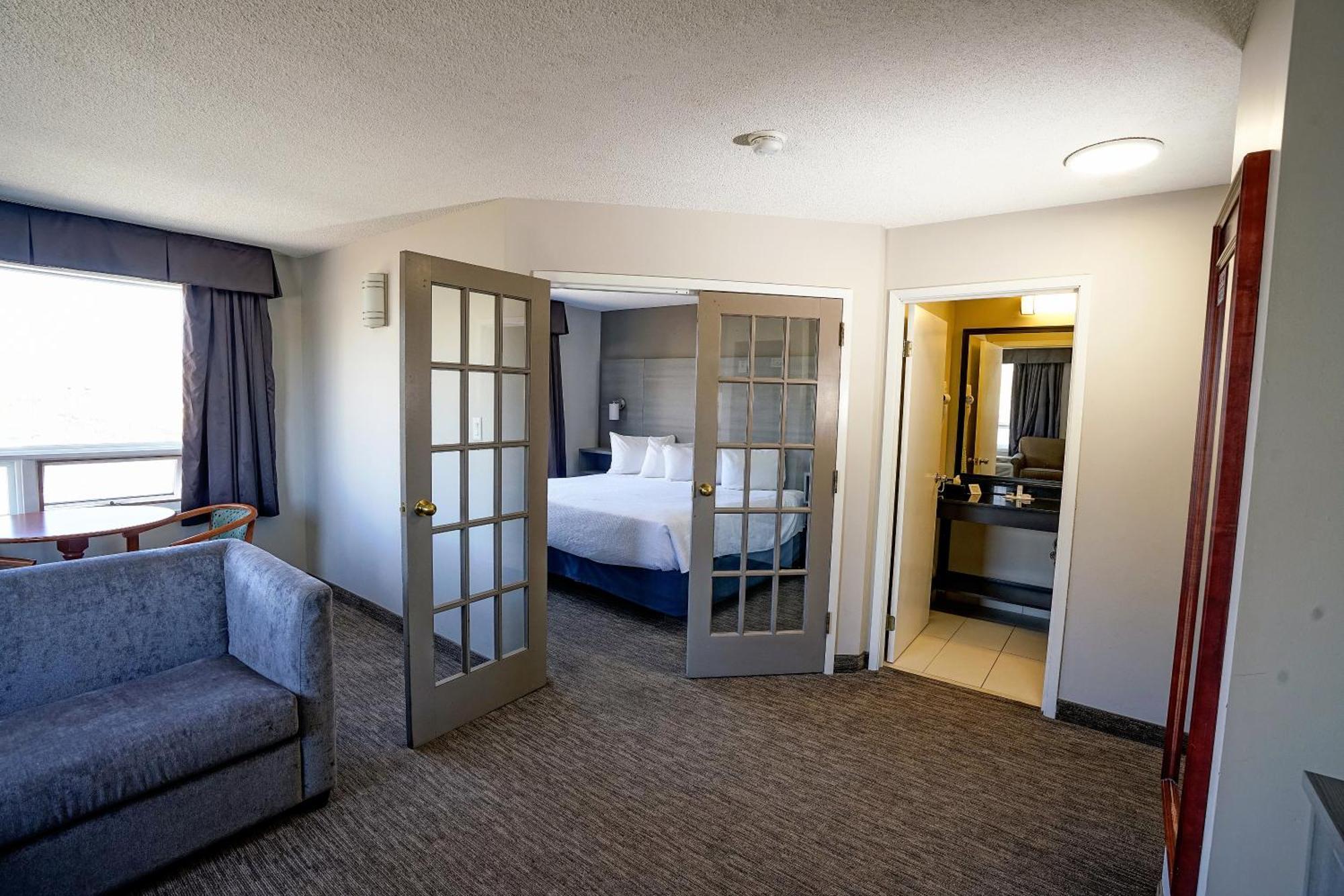 Travelodge Hotel By Wyndham Sudbury Dış mekan fotoğraf